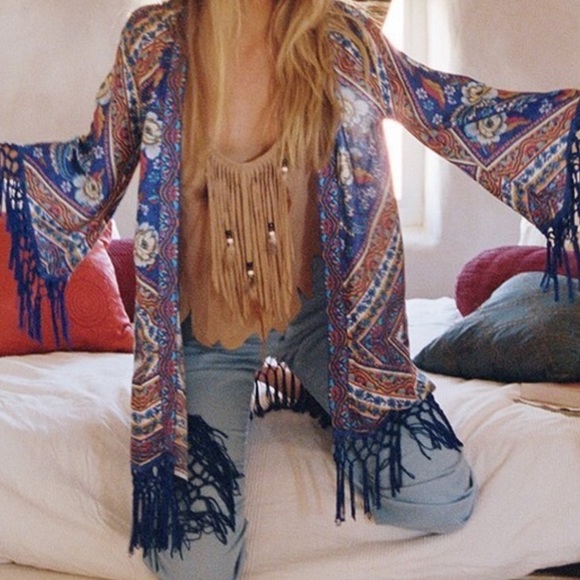 Arnhem Azalea turquoise fringe kimono - Picture 4 of 4